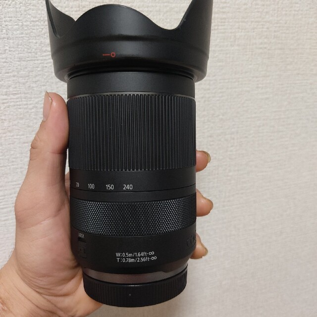 キャノン RF24-240mm F4-6.3 IS USMです。