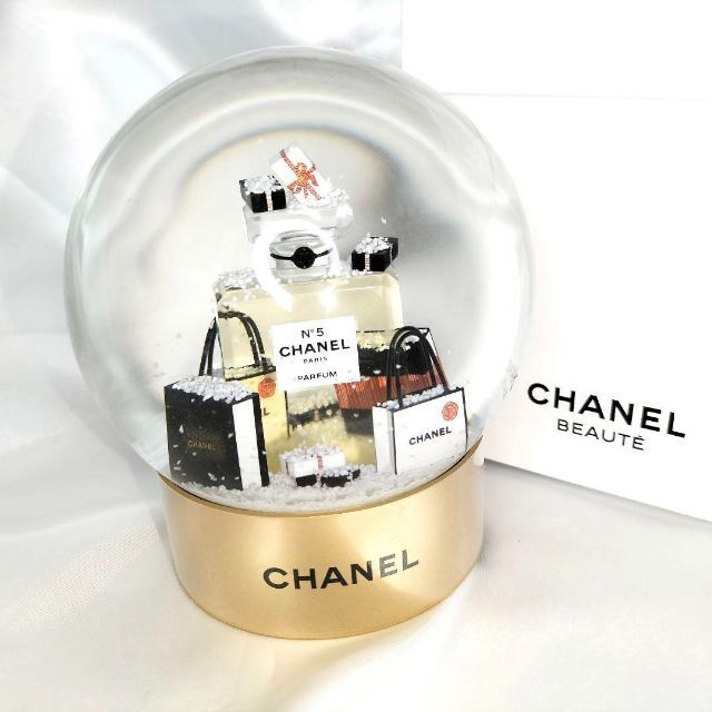 プレゼントに 未使用 CHANEL 2021年限定 ノベルティースノードーム