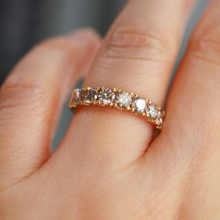 秋子様専用 7石で計1ct K18YGハーフエタニティリング ダイヤモンド ...