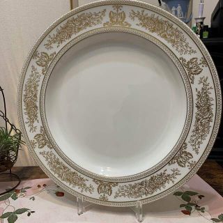 ウェッジウッド(WEDGWOOD)の希少　ウェッジウッド  ゴールド　コロンビア33.5cm 大皿　ディナープレート(食器)