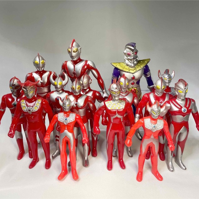 フィギュア】ウルトラマン ソフビ 人形 15点セット〈特撮 円谷 フィギュア】ウルトラマン ソフビ 人形 15点セット〈特撮 円谷