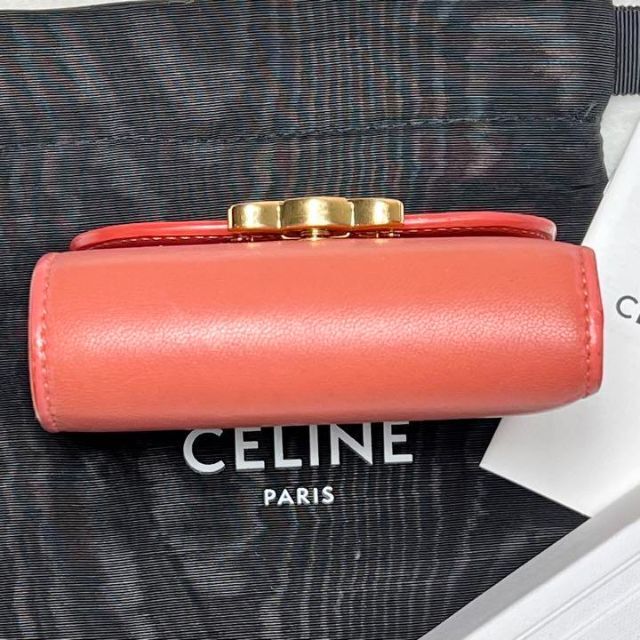 celine(セリーヌ)の希少！　セリーヌ　トリオンフ　スモールフラップウォレット　ライチ　折財布 レディースのファッション小物(財布)の商品写真