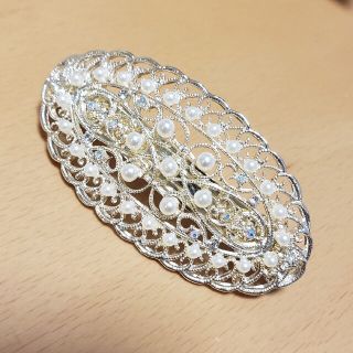 新品 パールバレッタ ヘアアクセサリー(ヘアアクセサリー)