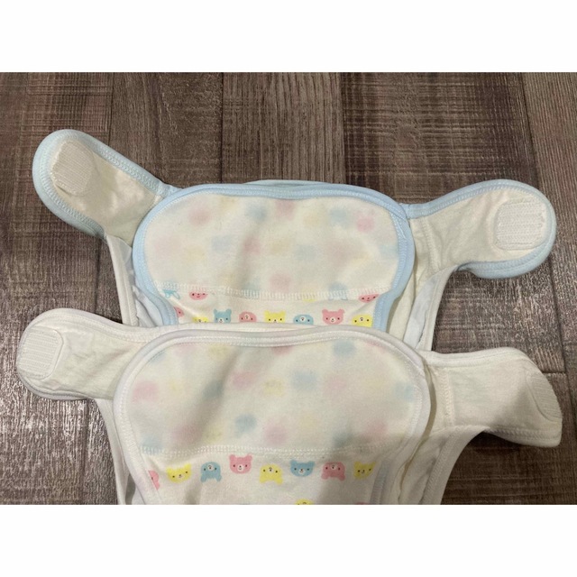 オムツカバー 2点セット 50サイズ ベビー 新生児 キッズ/ベビー/マタニティのおむつ/トイレ用品(ベビーおむつカバー)の商品写真