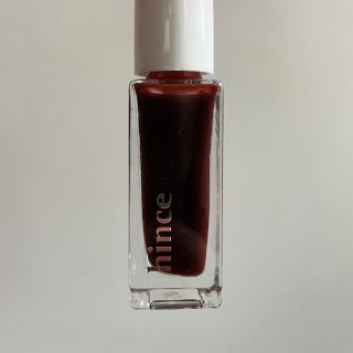 ヒンス(hince)のhince Glow Up Nail Color N005 ODD IN RED(マニキュア)