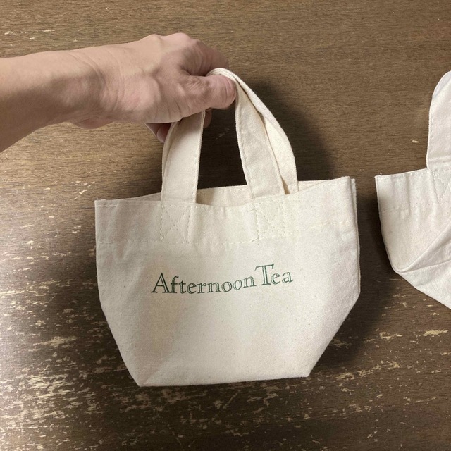 AfternoonTea(アフタヌーンティー)のAfternoonTea アフタヌーンティー　ミニトートバッグ　2個セット レディースのファッション小物(ポーチ)の商品写真