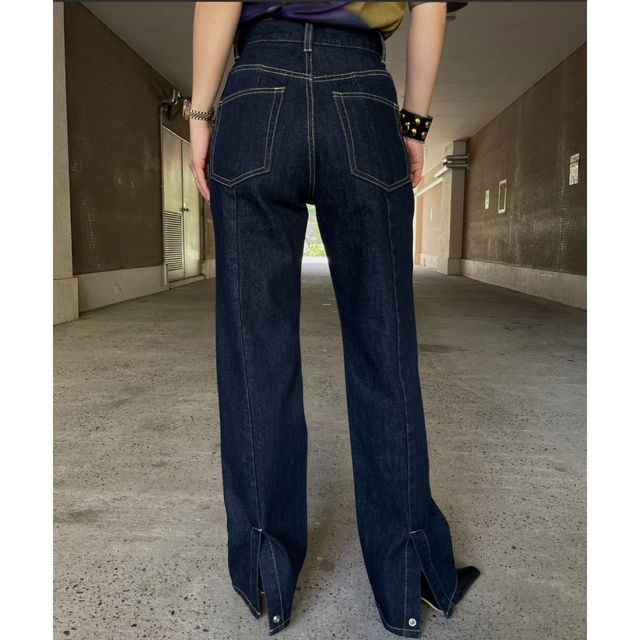 Ameri VINTAGE(アメリヴィンテージ)のameri vintage LONG STRAIGHT DENIM レディースのパンツ(デニム/ジーンズ)の商品写真