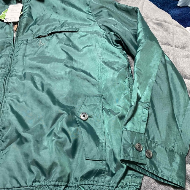 TOROY(トロイ)のTOROY ナイロン　ブルゾン　グリーン　 メンズのジャケット/アウター(ブルゾン)の商品写真