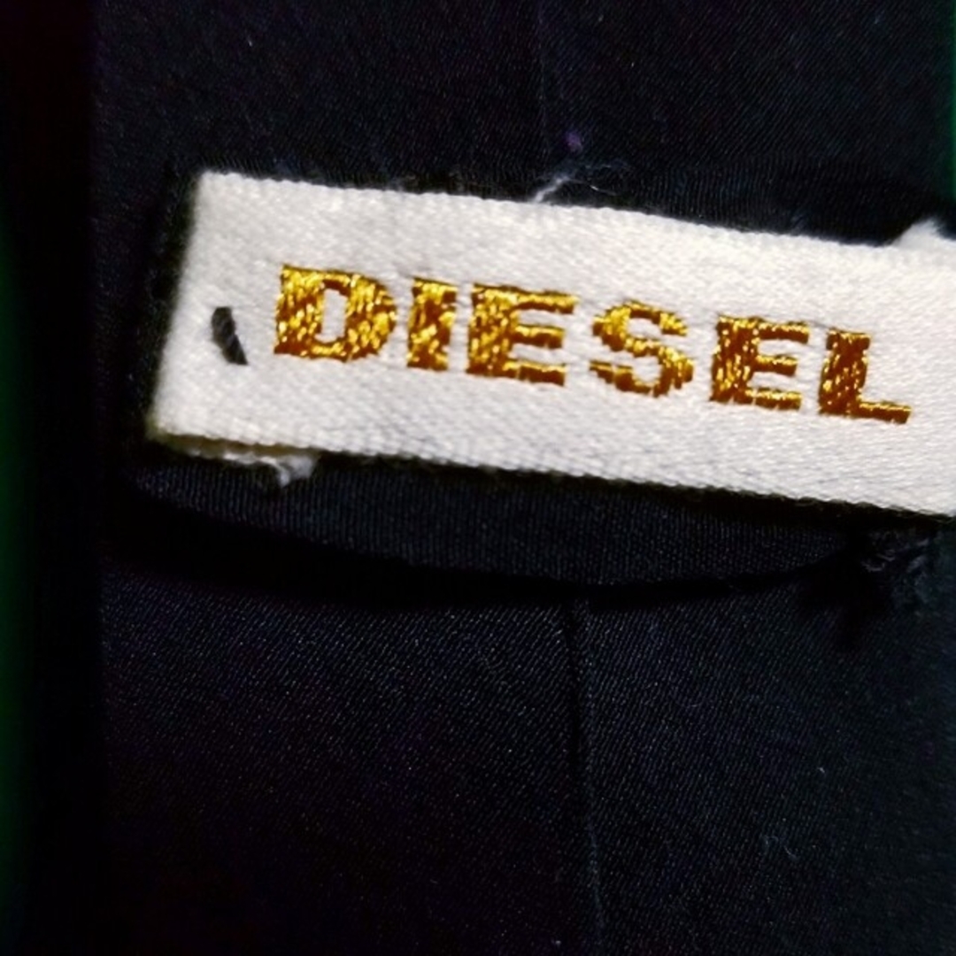 DIESEL(ディーゼル)の売り切れました。DIESEL　ネクタイ　希少　シルバー メンズのファッション小物(ネクタイ)の商品写真