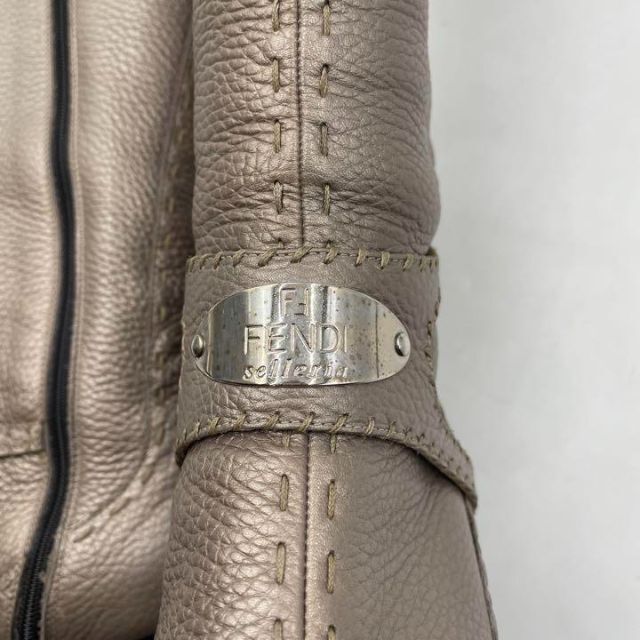 ✨超希少 美品✨FENDI セレリア ロングブーツ ヒール フルレザー シルバー-