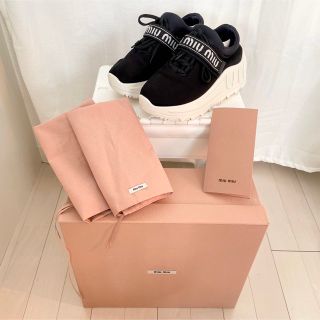 ミュウミュウ 厚底スニーカーの通販 46点 | miumiuを買うならラクマ
