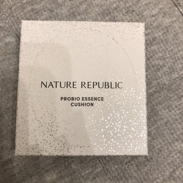 NATURE REPUBLIC(ネイチャーリパブリック)の専用ネイチャーリパブリック　韓国コスメ　クッションファンデ コスメ/美容のベースメイク/化粧品(ファンデーション)の商品写真