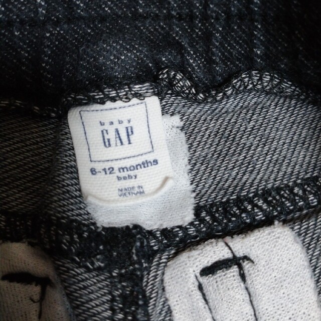 babyGAP(ベビーギャップ)のストレッチパンツ 6-12months キッズ/ベビー/マタニティのベビー服(~85cm)(パンツ)の商品写真