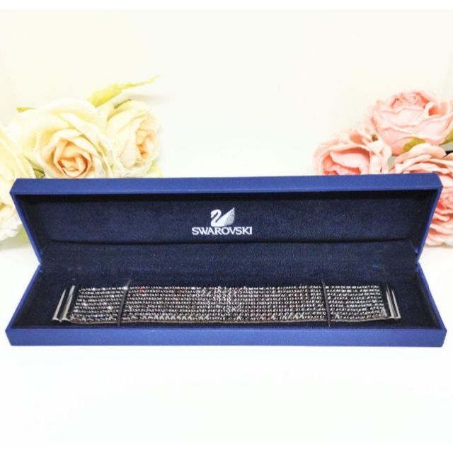 ✨️美品✨スワロフスキー ブラックストーン バングル