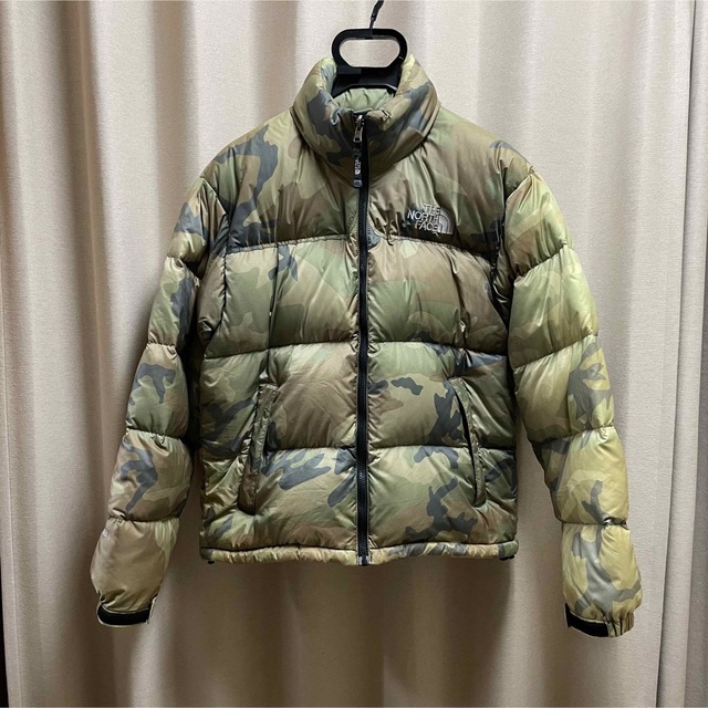 THE NORTH FACE ヌプシ センターロゴ 迷彩 ダウンジャケット