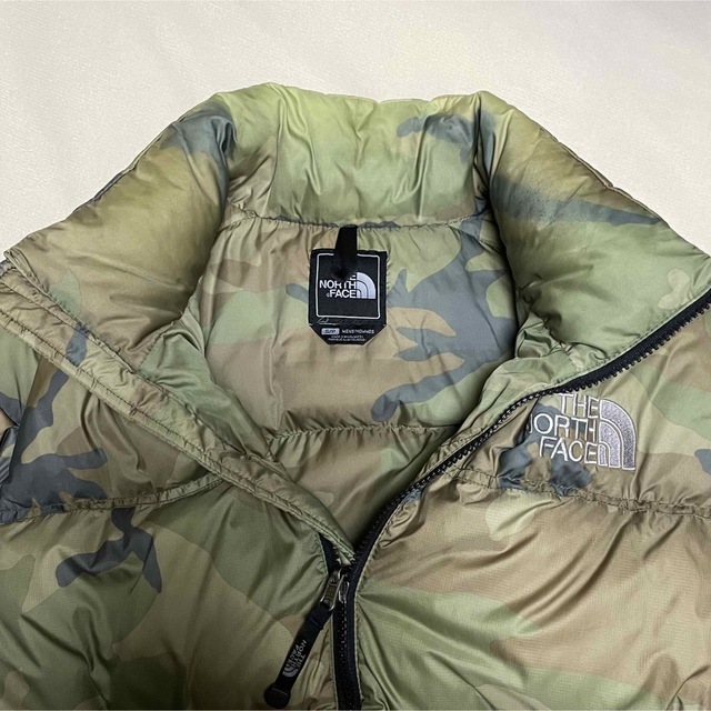 THE NORTH FACE - ノースフェイス ヌプシ ダウンジャケット THE NORTH FACE - ノースフェイス ヌプシ ダウンジャケット