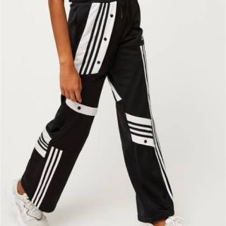 アディダス(adidas)のadidas アディダス  トラックパンツ(カジュアルパンツ)