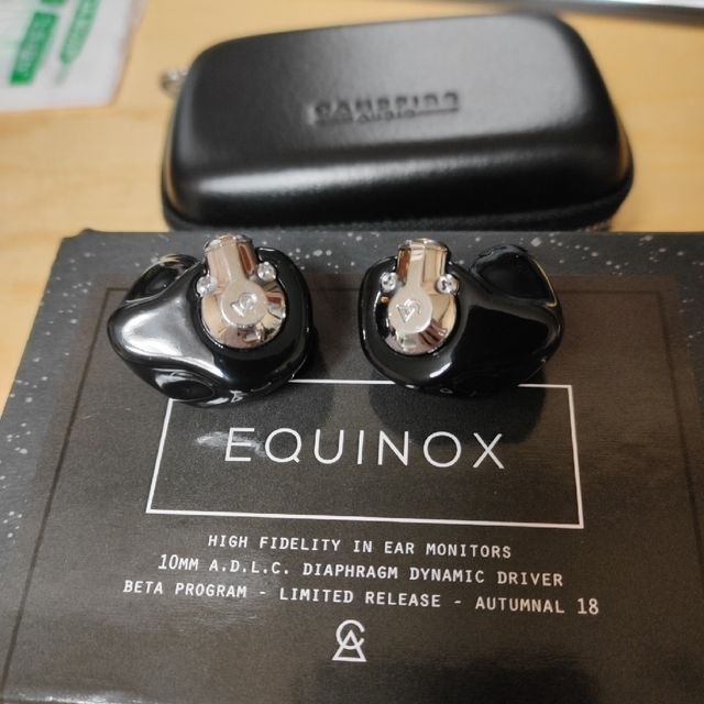 おトク】 Campfire Audio Equinoxおまけ付き ヘッドフォン+イヤフォン