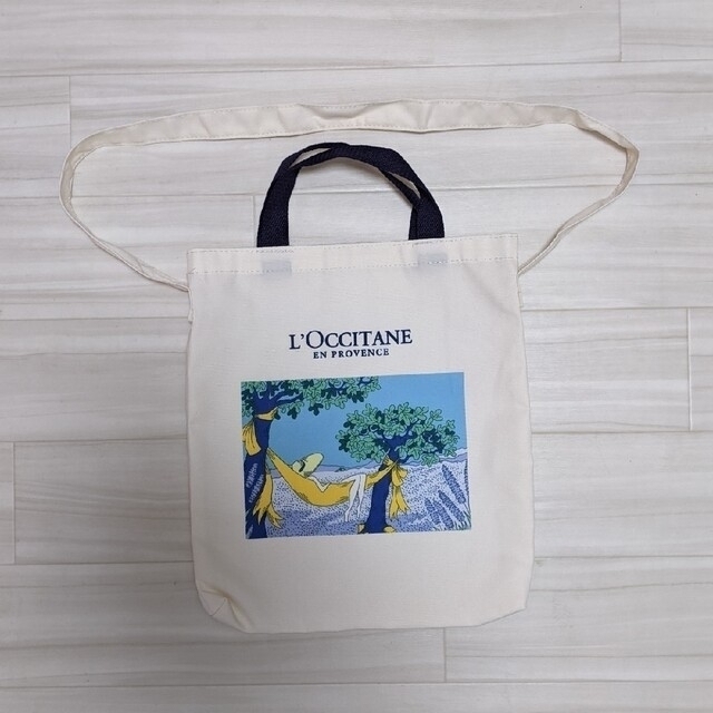 L'OCCITANE 新品、未使用、未開封/ロクシタン/エコバッグ/送料込みの通販 by Raspberry166's shop｜ロクシタン ならラクマ