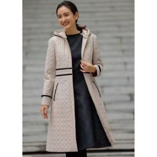 新品????️☘️TOCCAトッカシルバーリーフコート | www.jarussi.com.br