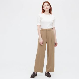 ユニクロ(UNIQLO)の【Ray様専用】UNIQLO タックワイドパンツ(丈標準68〜70cm)(カジュアルパンツ)