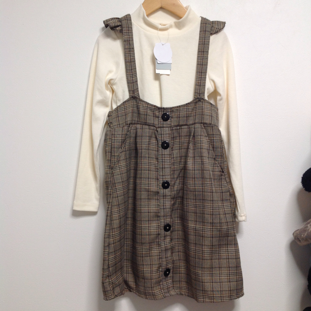 ワンピース130 カットソー130 2点セット キッズ/ベビー/マタニティのキッズ服女の子用(90cm~)(ワンピース)の商品写真