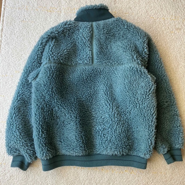 patagonia(パタゴニア)のpatagoniaジャケット キッズ/ベビー/マタニティのキッズ服女の子用(90cm~)(ジャケット/上着)の商品写真