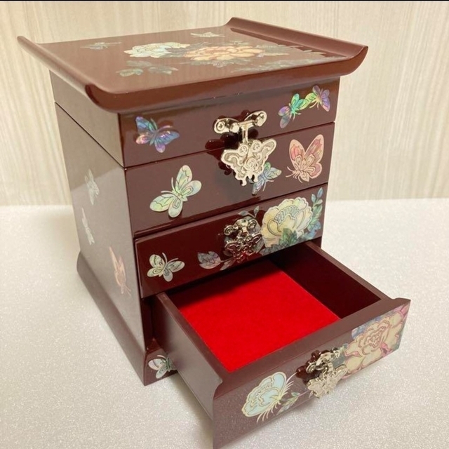 新品未使用】韓国伝統工芸品 螺鈿細工小物入れ 職人仕上げの通販 by