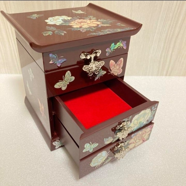 新品未使用】韓国伝統工芸品 螺鈿細工小物入れ 職人仕上げの通販 by