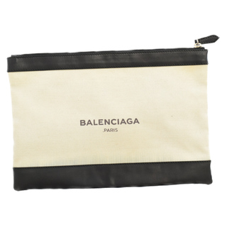 バレンシアガ(Balenciaga)のBALENCIAGA バレンシアガ ネイビークリップM ロゴプリントキャンバスクラッチバッグ ホワイト/ブラック 373834(セカンドバッグ/クラッチバッグ)