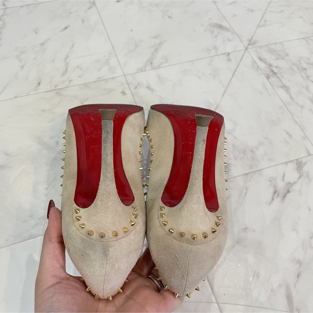 Christian Louboutin(クリスチャンルブタン)のChristian loubutin パンプス　38.5 レディースの靴/シューズ(ハイヒール/パンプス)の商品写真