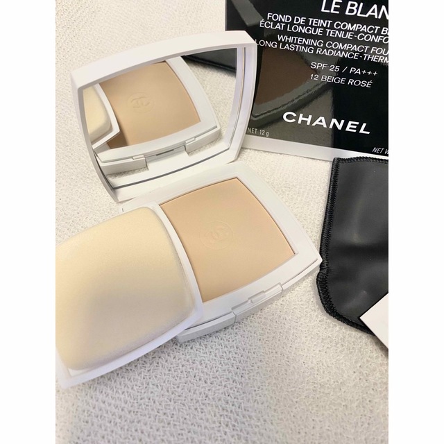 CHANEL(シャネル)のル ブラン コンパクト ラディアンス コスメ/美容のベースメイク/化粧品(ファンデーション)の商品写真