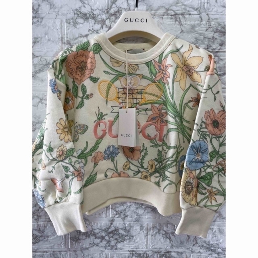 メーカー販売 最終価格【新品・未使用】GUCCI 花柄トレーナー サイズ