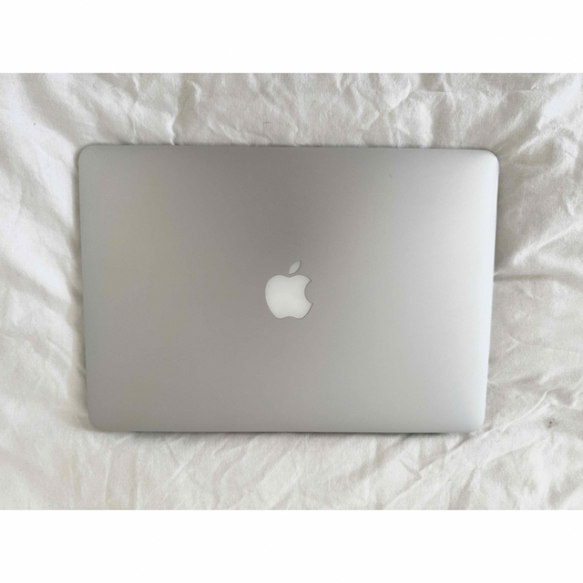 【美品】MacBook Air 13インチ Early 2015