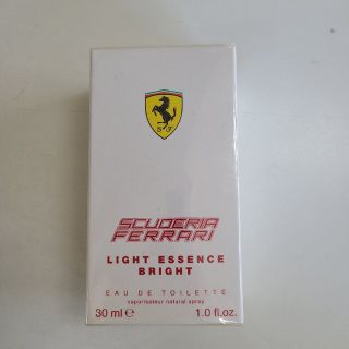 フェラーリ(Ferrari)の新品未開封フェラーリライトエッセンスブライトオードトワレ30ml(香水(男性用))