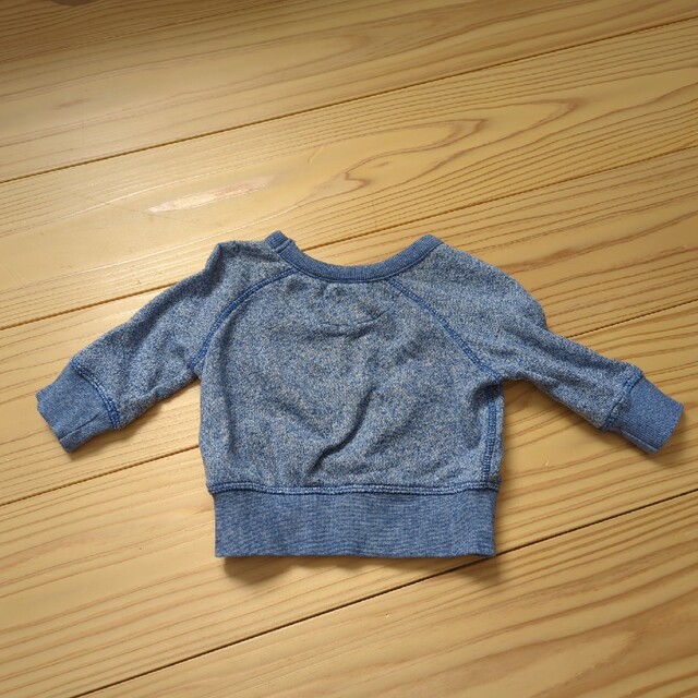 babyGAP(ベビーギャップ)のbabyGAP　トレーナー　3-6ヶ月　60㌢ キッズ/ベビー/マタニティのベビー服(~85cm)(トレーナー)の商品写真