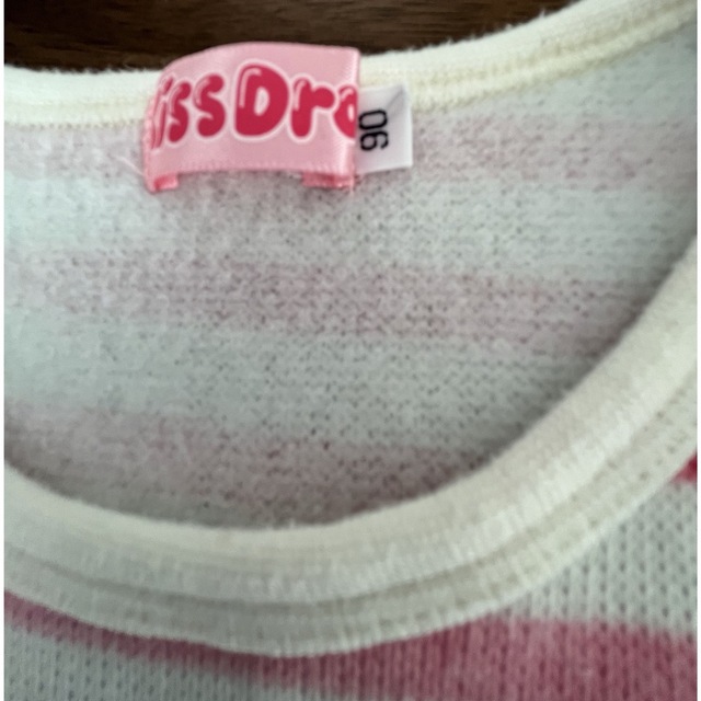 BeBe(ベベ)のキスドロップ　セーター90サイズ キッズ/ベビー/マタニティのキッズ服女の子用(90cm~)(Tシャツ/カットソー)の商品写真