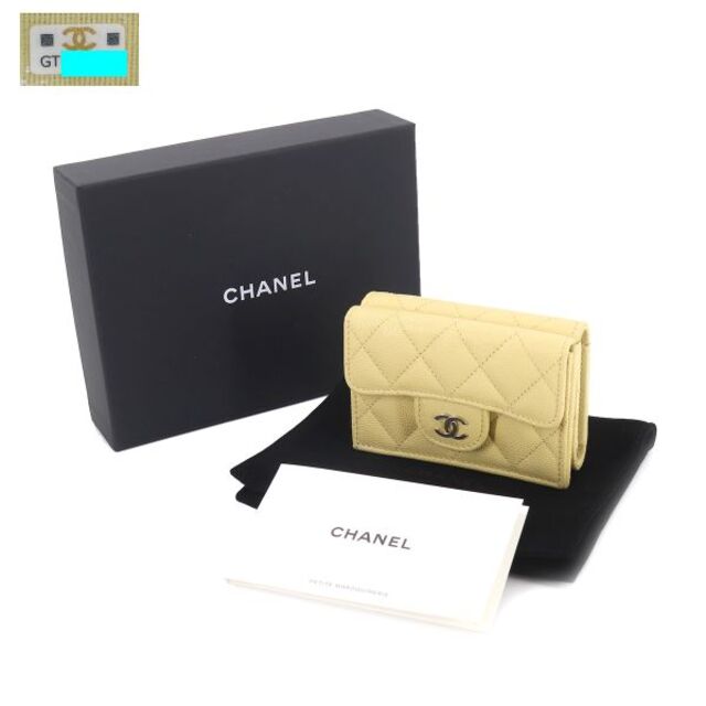 CHANEL(シャネル)の新品同様 シャネル CHANEL マトラッセ クラシック スモール フラップ ウォレット 三つ折り 財布 キャビアスキン AP0230 VLP 90177161 レディースのファッション小物(財布)の商品写真