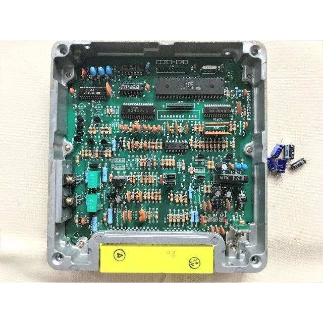 ロードスター　NA6　日本製電解コンデンサ交換済ノーマルECU MT車用 自動車/バイクの自動車(車種別パーツ)の商品写真