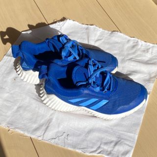 アディダス(adidas)のadidas キッズスニーカー　19.0(スニーカー)