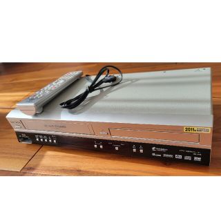 【セール】HITACHI DVL-PF9 + VHSテープ ６本