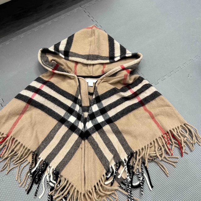 BURBERRY(バーバリー)のバーバリーチルドレン　ポンチョ キッズ/ベビー/マタニティのキッズ服男の子用(90cm~)(ジャケット/上着)の商品写真