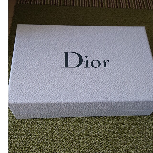 Dior(ディオール)のDior コフレギフトセット コスメ/美容のキット/セット(サンプル/トライアルキット)の商品写真