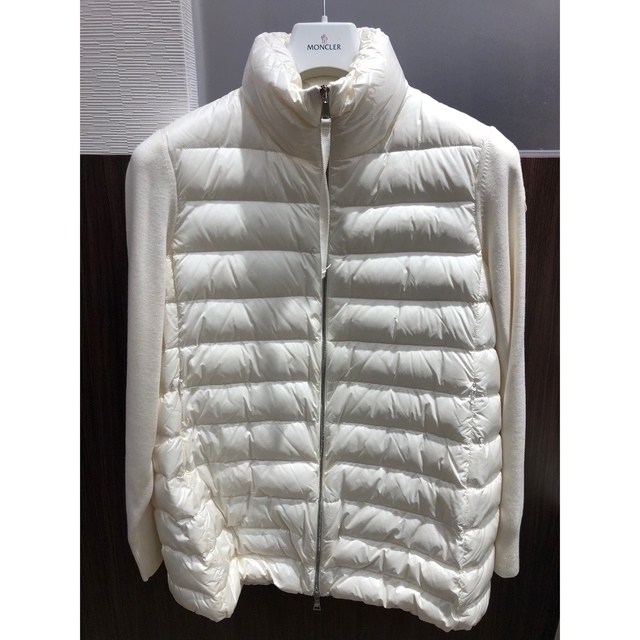 低価格の MONCLER - 【HIYOプロフお読み下さい!】モンクレール ダウン