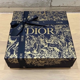 ディオール(Dior)のディオール　ホリデー　ギフトボックス(ラッピング/包装)