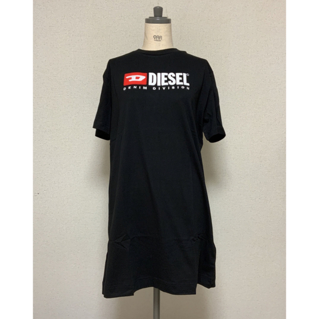 DIESEL(ディーゼル)の洗練されたデザイン　DIESEL　ワンピース　D-EGOR-DIV　ブラックXS レディースのワンピース(ミニワンピース)の商品写真