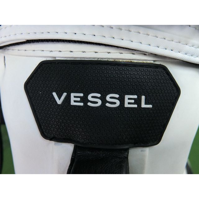ヴェゼル/VESSEL　ダブルストラップスタンド式キャディーバック　美品 スポーツ/アウトドアのゴルフ(バッグ)の商品写真