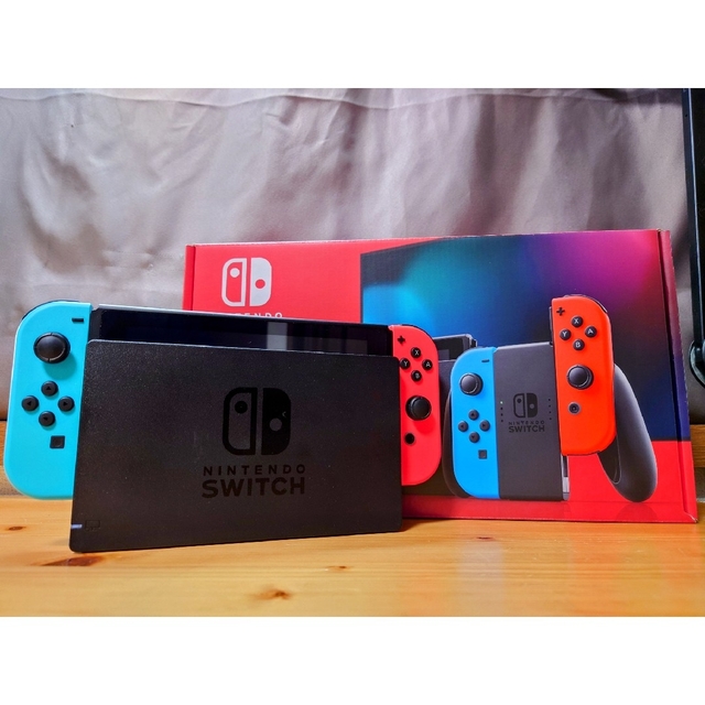 【新品未開封】Nintendo Switch 本体 ネオンブルー＆レッド