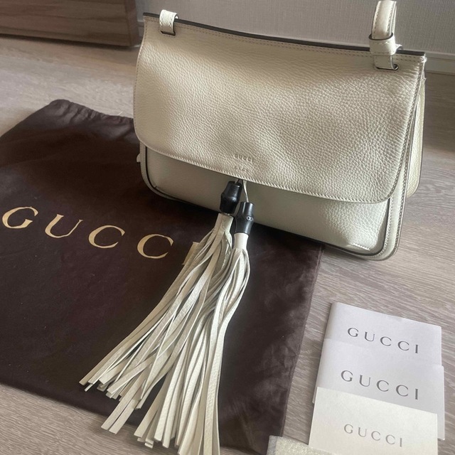 GUCCI バンブータッセル　ショルダーバッグ