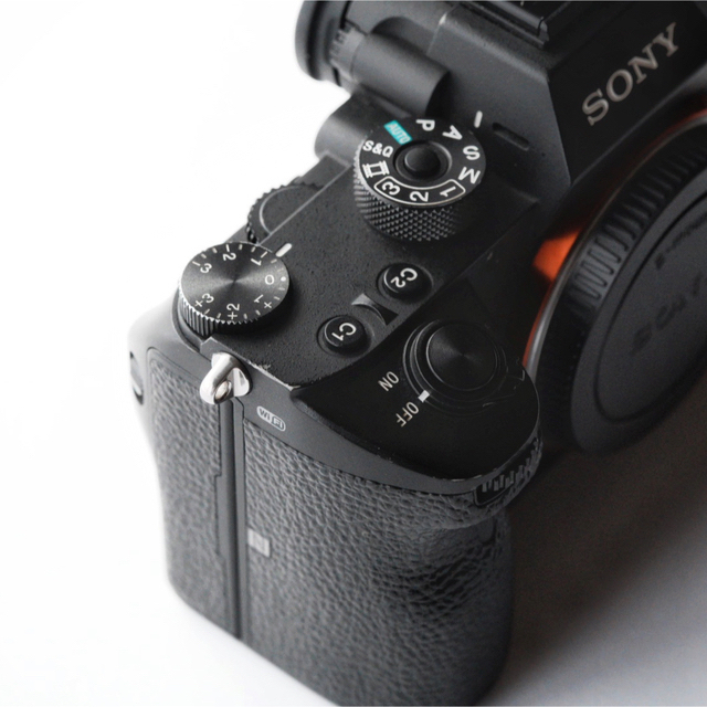 SONY(ソニー)のα7Riii 中古良品  スマホ/家電/カメラのカメラ(ミラーレス一眼)の商品写真